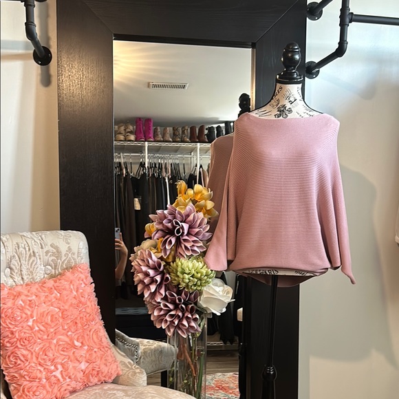 Chic Pink Off-the-Shoulder Sweater - Picture 7 of 12